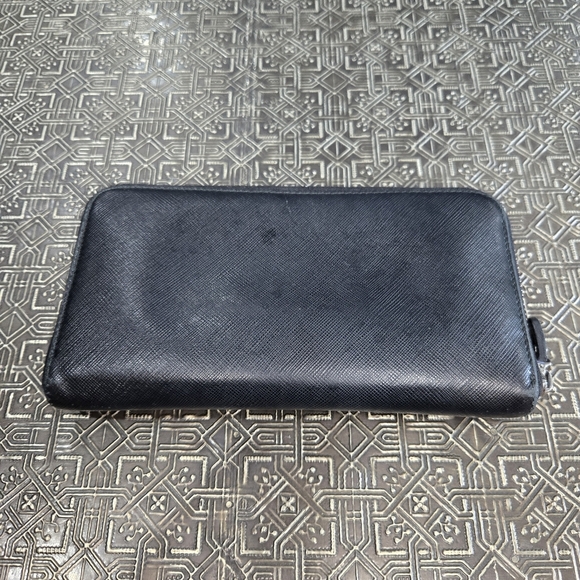 🐢 Salvatore Ferragamo Gancini   Wallet Zip Around Wallet Or Clutch. - Picture 5 of 12
